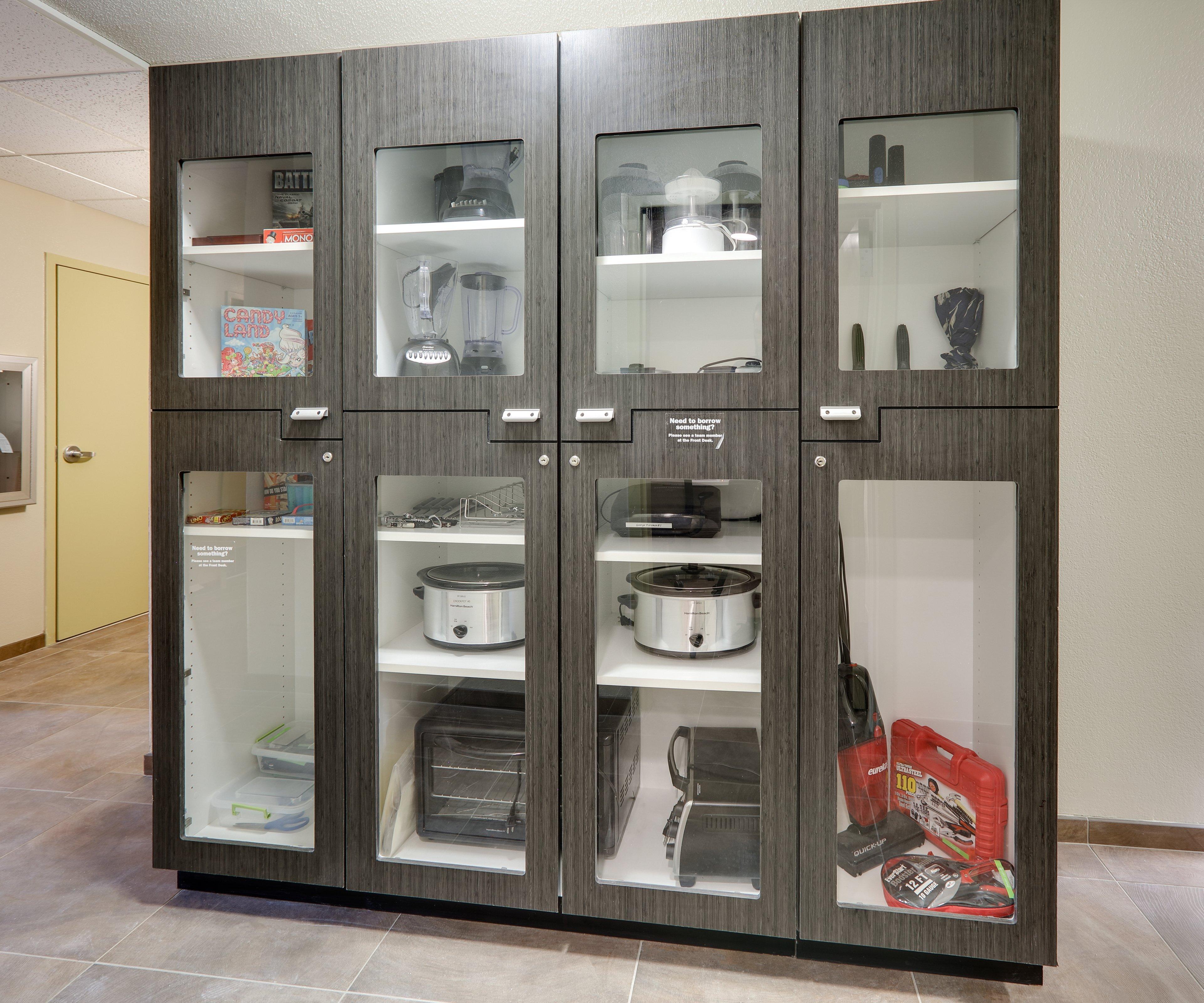 Candlewood Suites Salina By Ihg Eksteriør billede